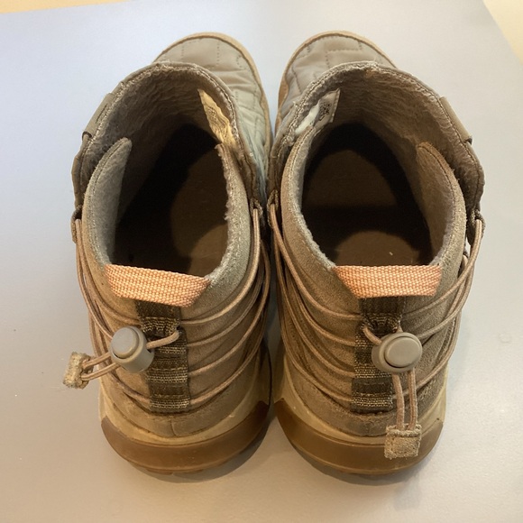 Chaco Borealis Ridge Ankle Boot. Morel Brown. Slip on - Picture 10 of 10